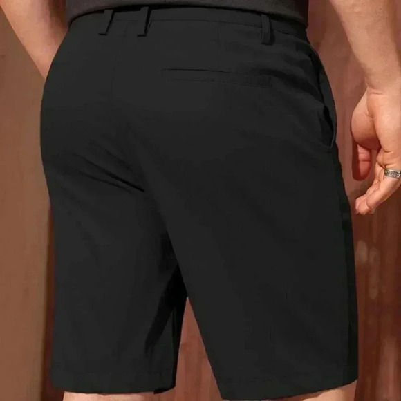 Black Mens Bermuda Short - Picture 3 of 4